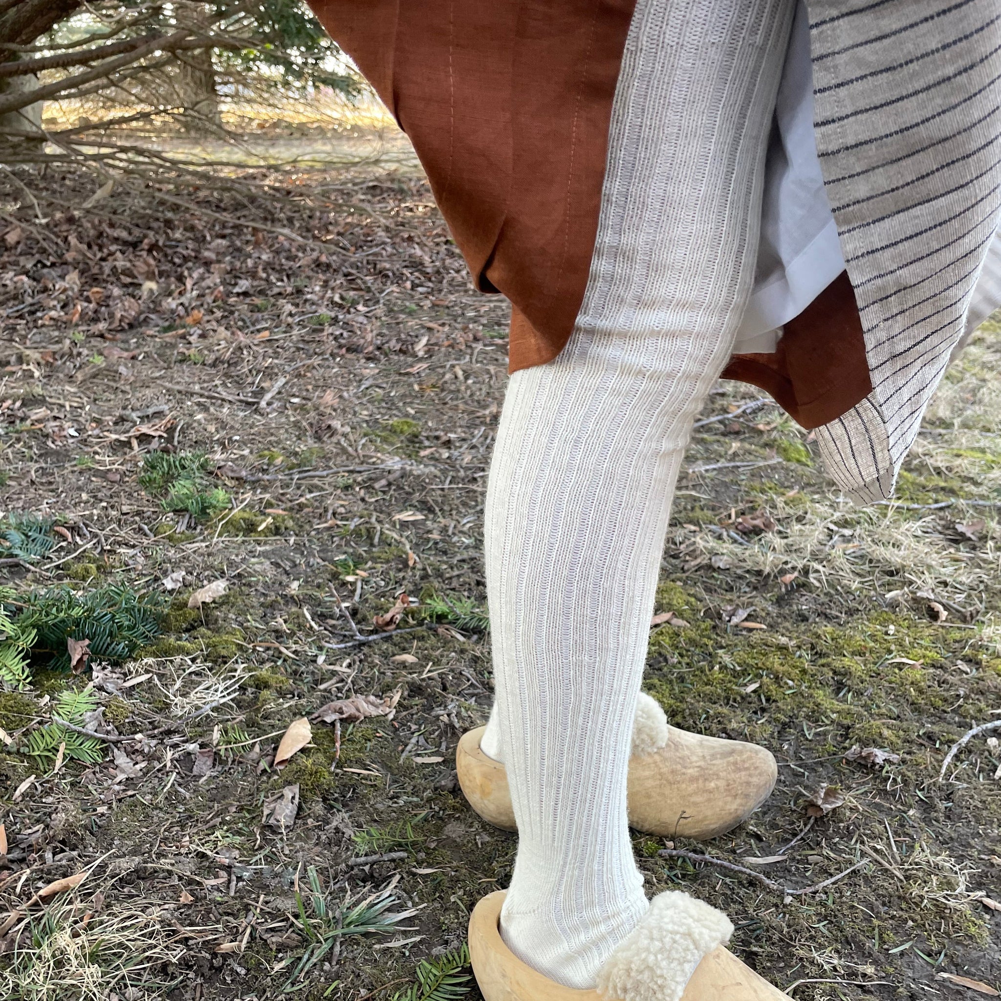 Merino Wool Ribbed Tights l hakne – Knitwin Sock Store